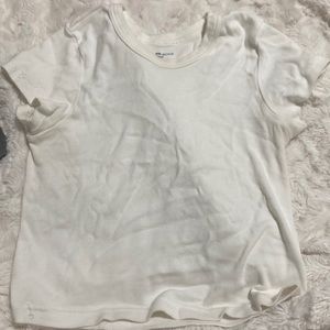 BRANDY MELVILLE BABY TEE